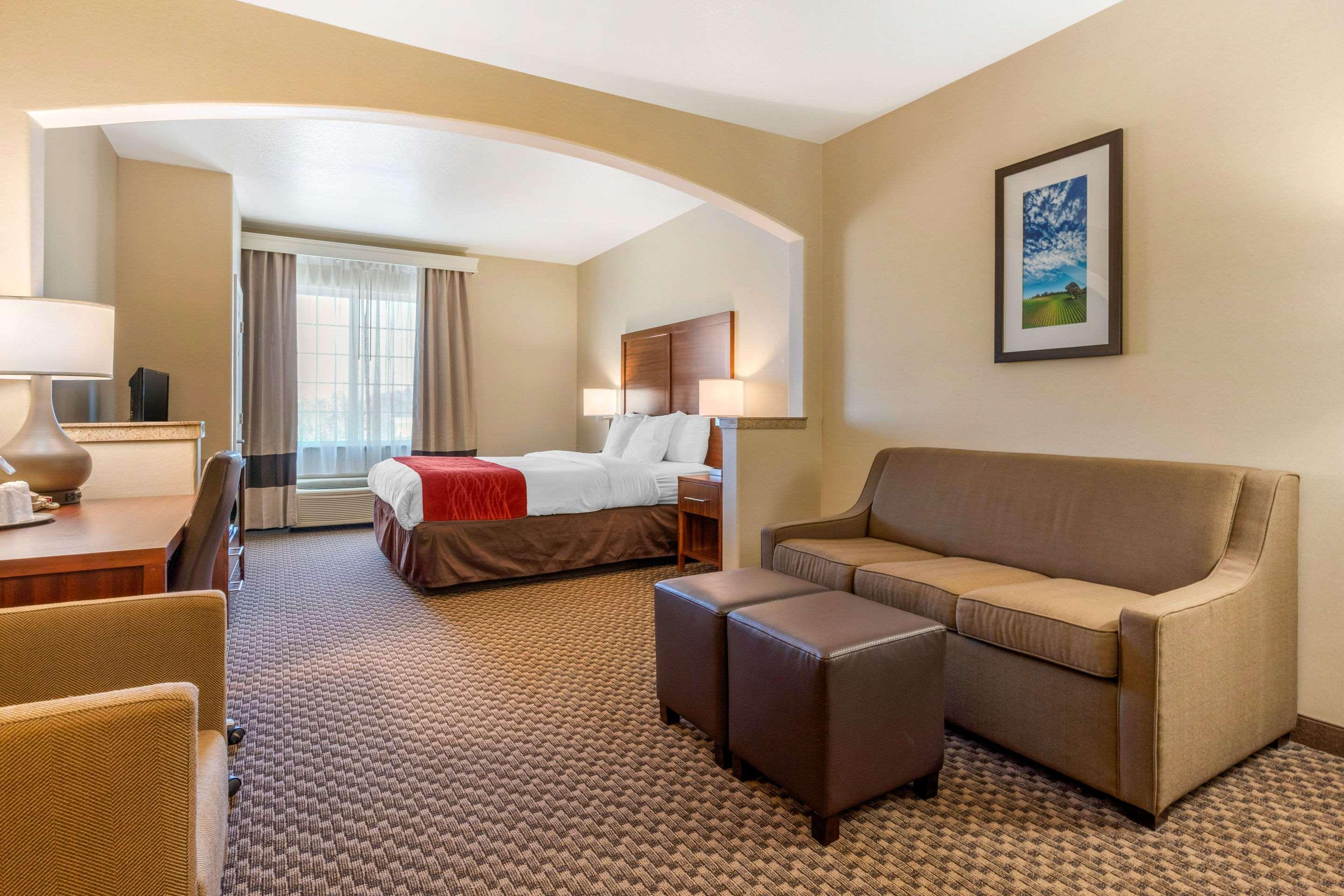 Comfort Inn & Suites Galt - Lodi North Exteriér fotografie